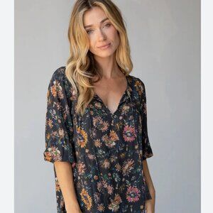 NATURAL LIFE Black Floral Maribel Blouse, size Medium